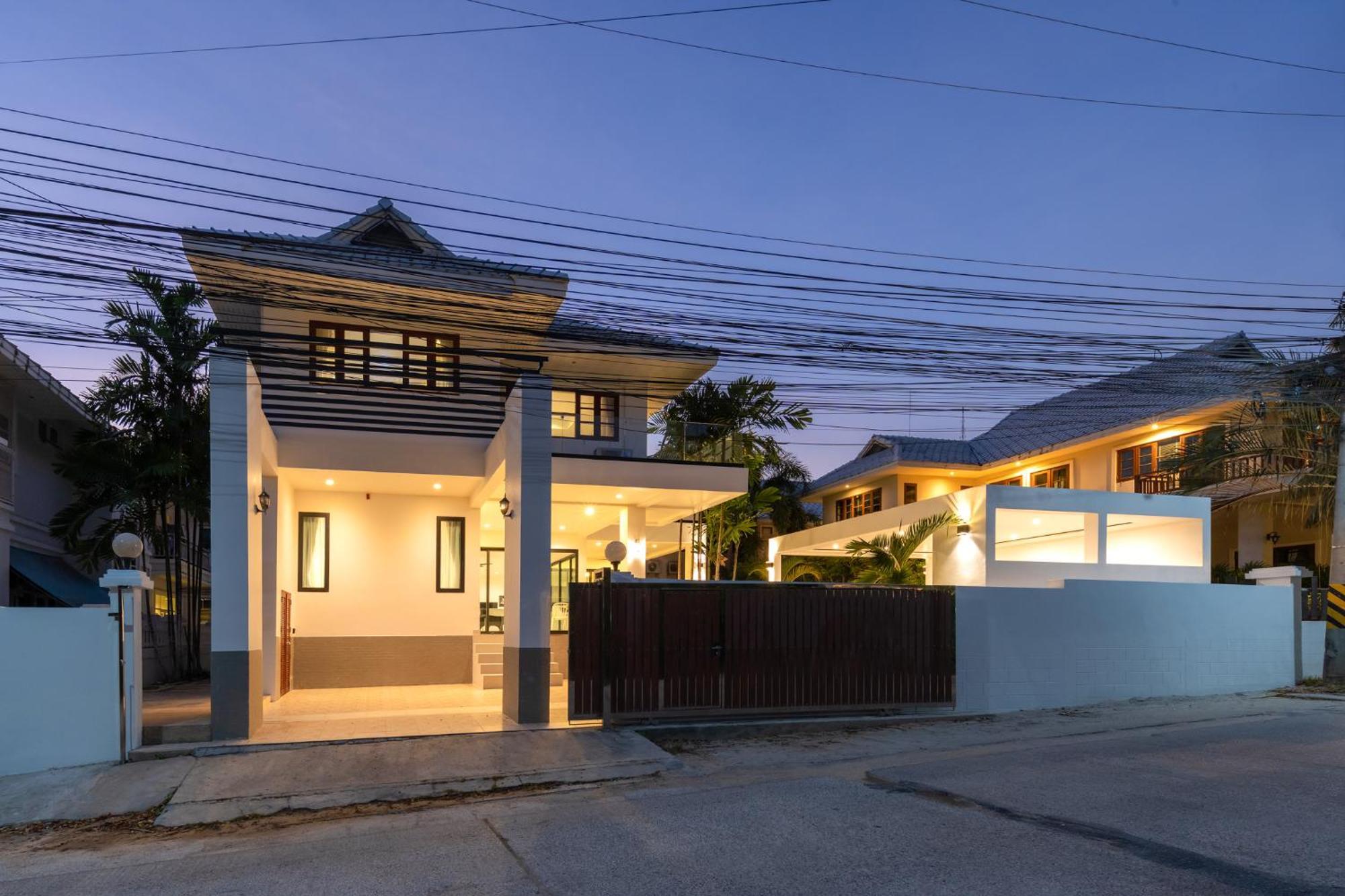Stunning Villa With Pool And Tropical Garden Hua Hin Exterior photo